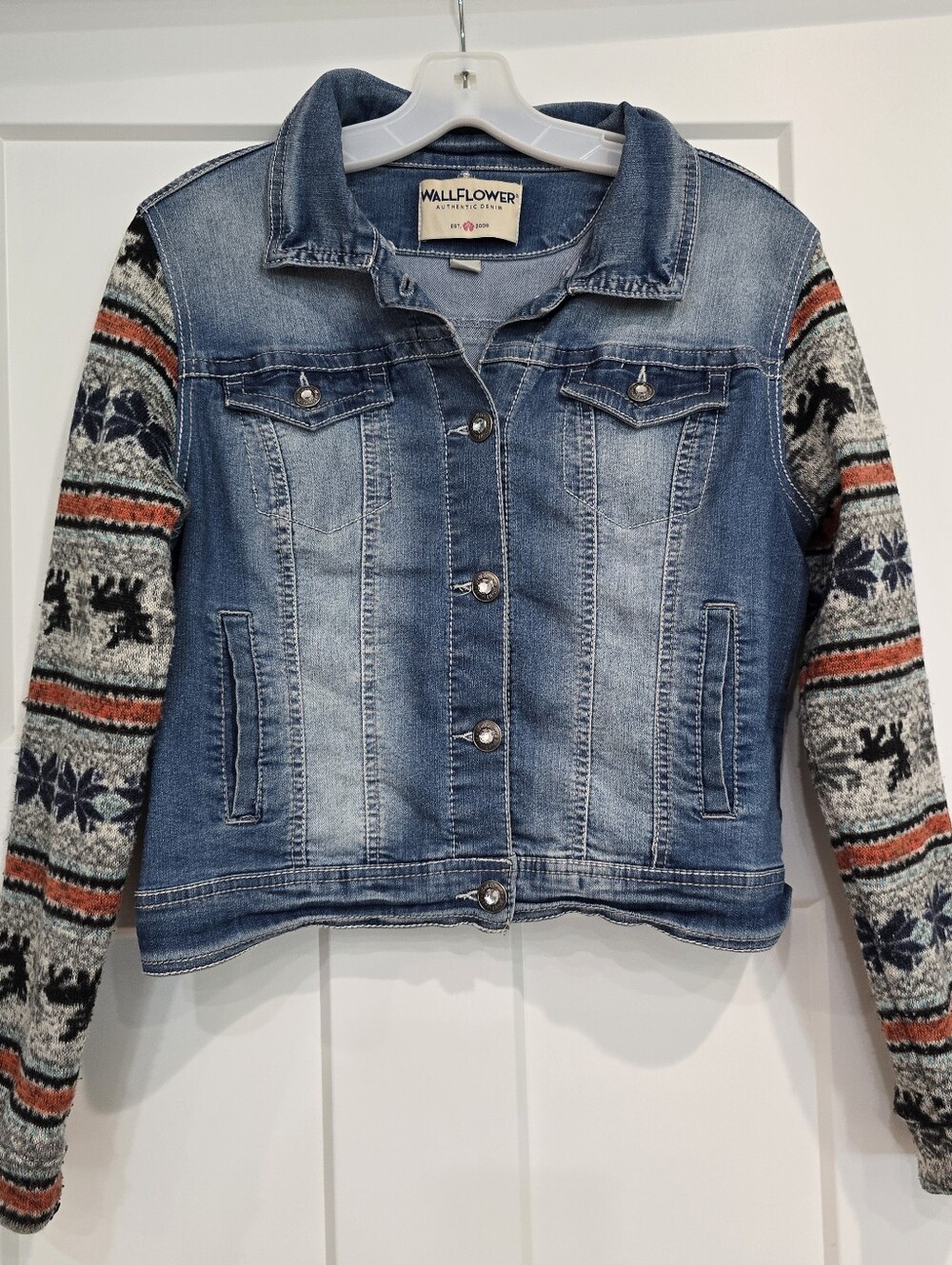 Wallflower Blue Denim Jacket Womens L Aztec Knit Multicolor Sleeves